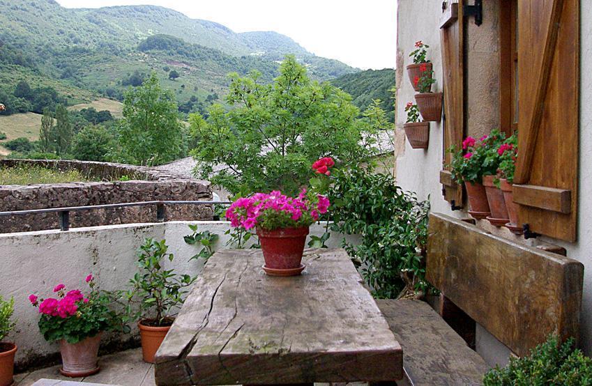 Casa Rural Parriola Villanueva de Arce Exterior foto