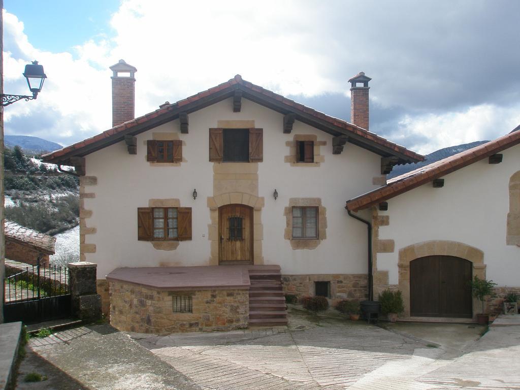 Casa Rural Parriola Villanueva de Arce Exterior foto